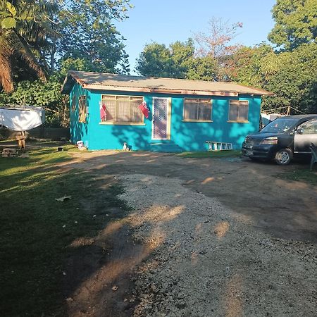 Kapeta Cabin Nuku'alofa Esterno foto