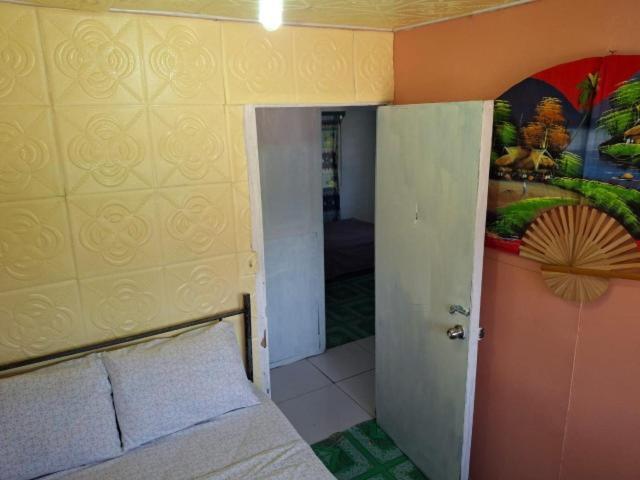 Kapeta Cabin Nuku'alofa Esterno foto
